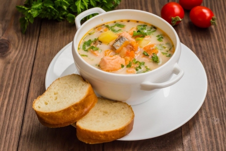 Суп  с лососем и осетриной